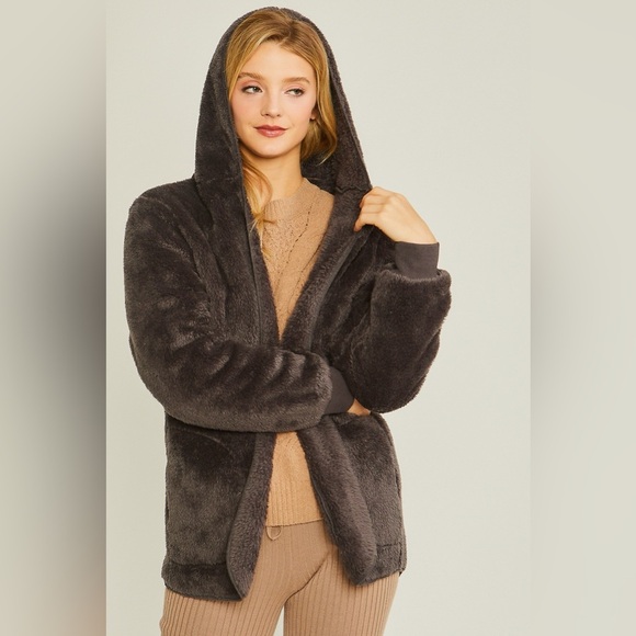 (80065JM-GRY) Sherpa Women’s Hoodie - Picture 3 of 4